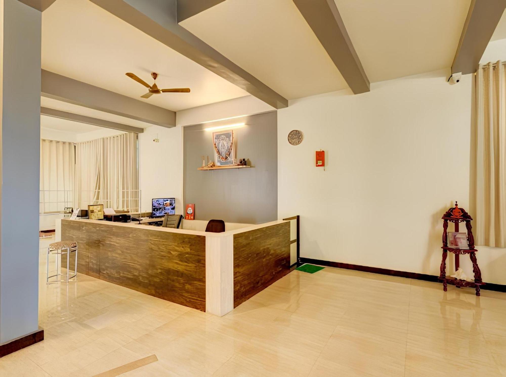 Hotel 7 Seas Vagator Exterior foto